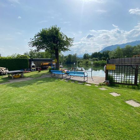 Ferienwohnungen Schiller Landskron Екстер'єр фото